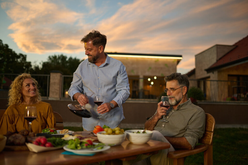 A Food Lover’s Guide to Elmwood Village: Savoring the Best Eats, Cafés, and Hidden Gems